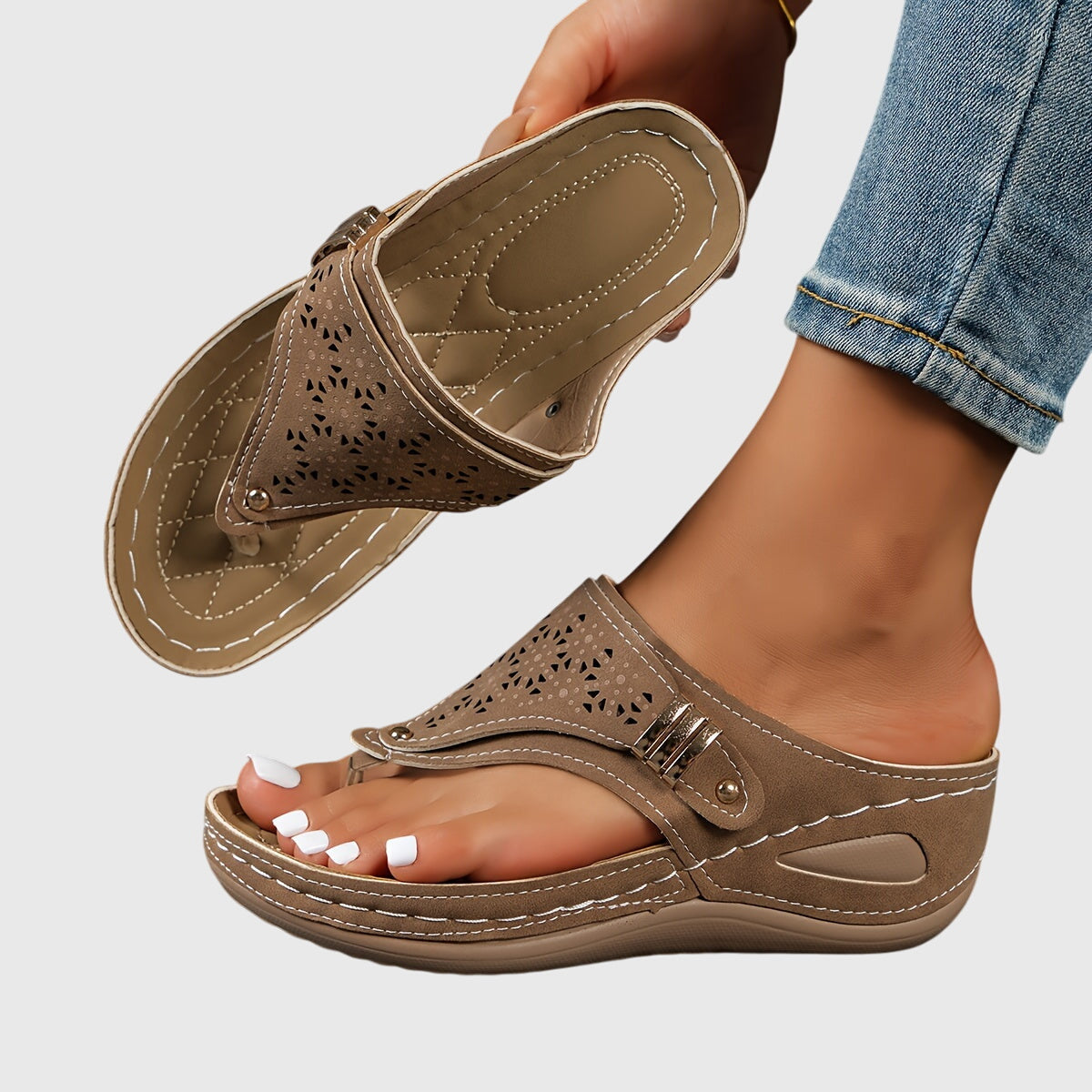 Anika - Sandalias Chanclas