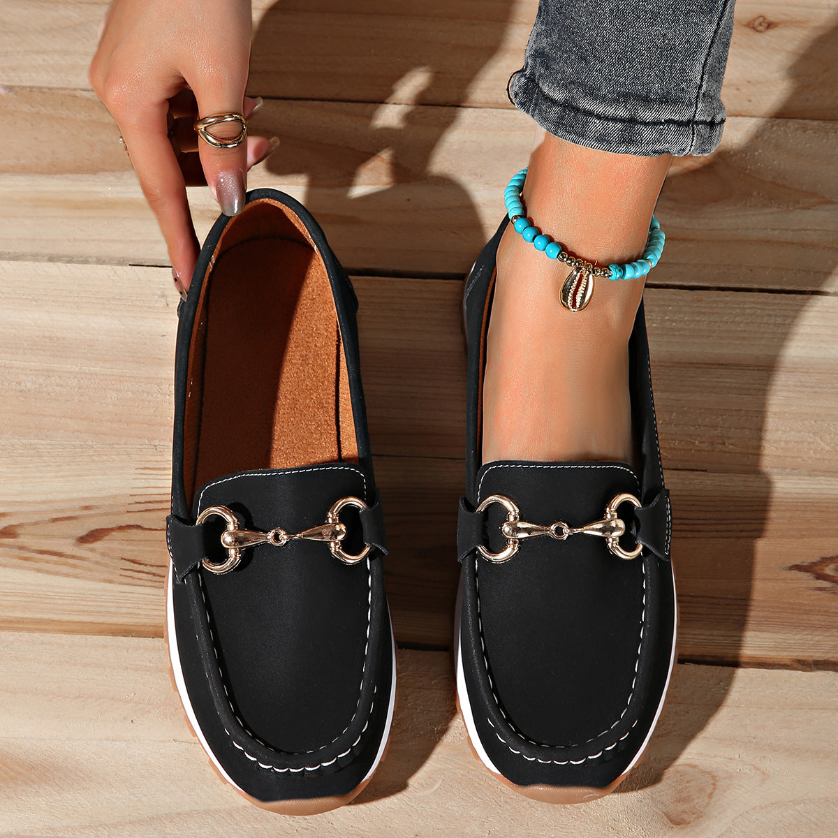 Elodie – Mocasines elegantes con hebilla