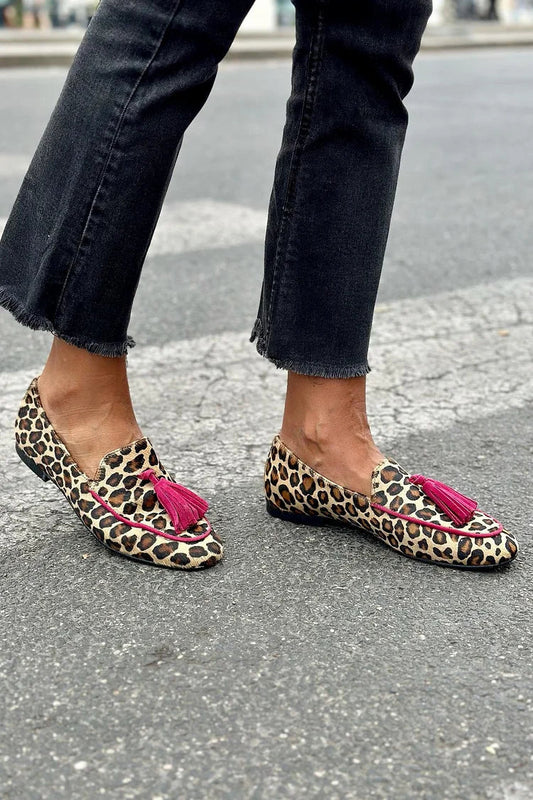 Edith | Mocasines fucsia con flecos y estampado animal