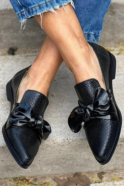 Georgia | Mocasines negros con lazo brillante