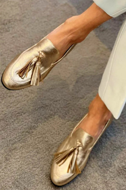 Naomi | Mocasín con flecos dorados