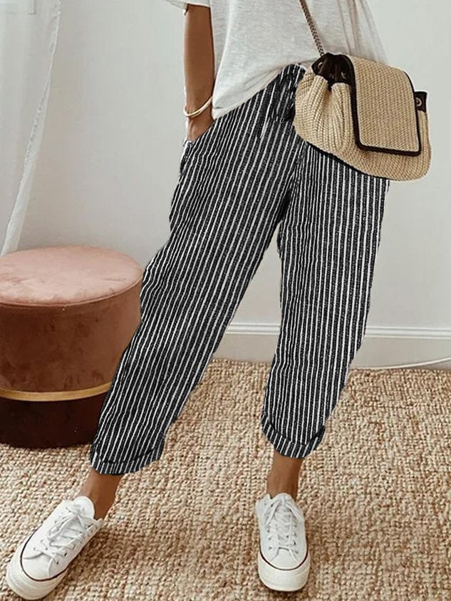 Pantalones fluidos, cómodos y elegantes.