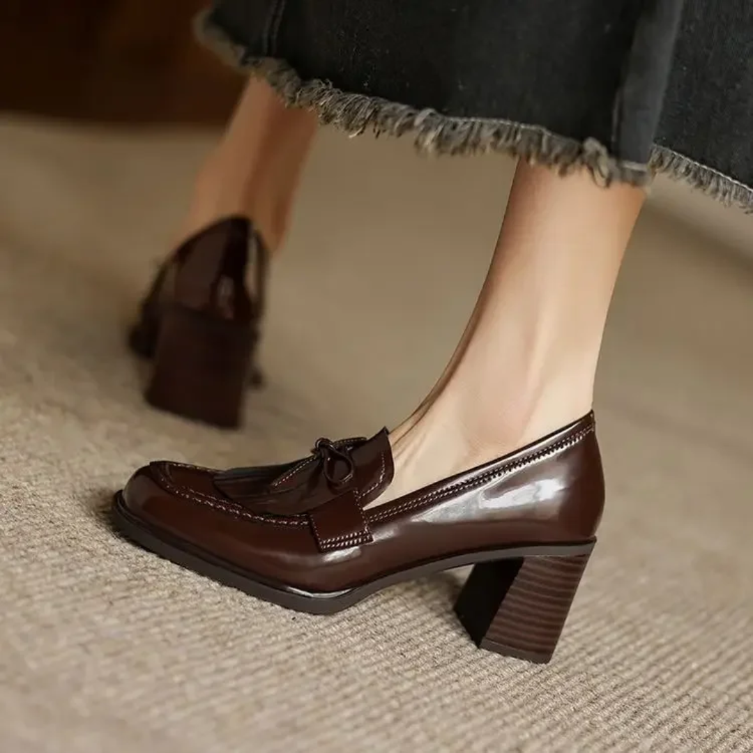 Mocasines clásicos de tacón Dorothy