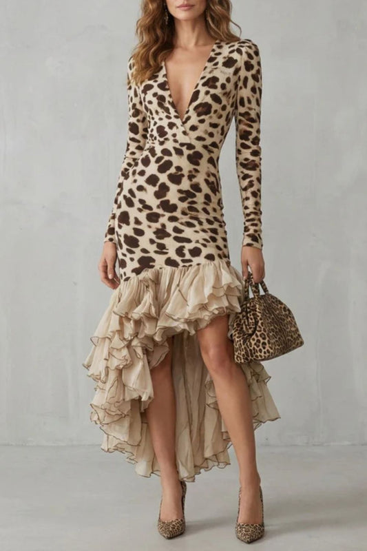 Lioraé – Vestido midi con estampado de leopardo y bajo fruncido