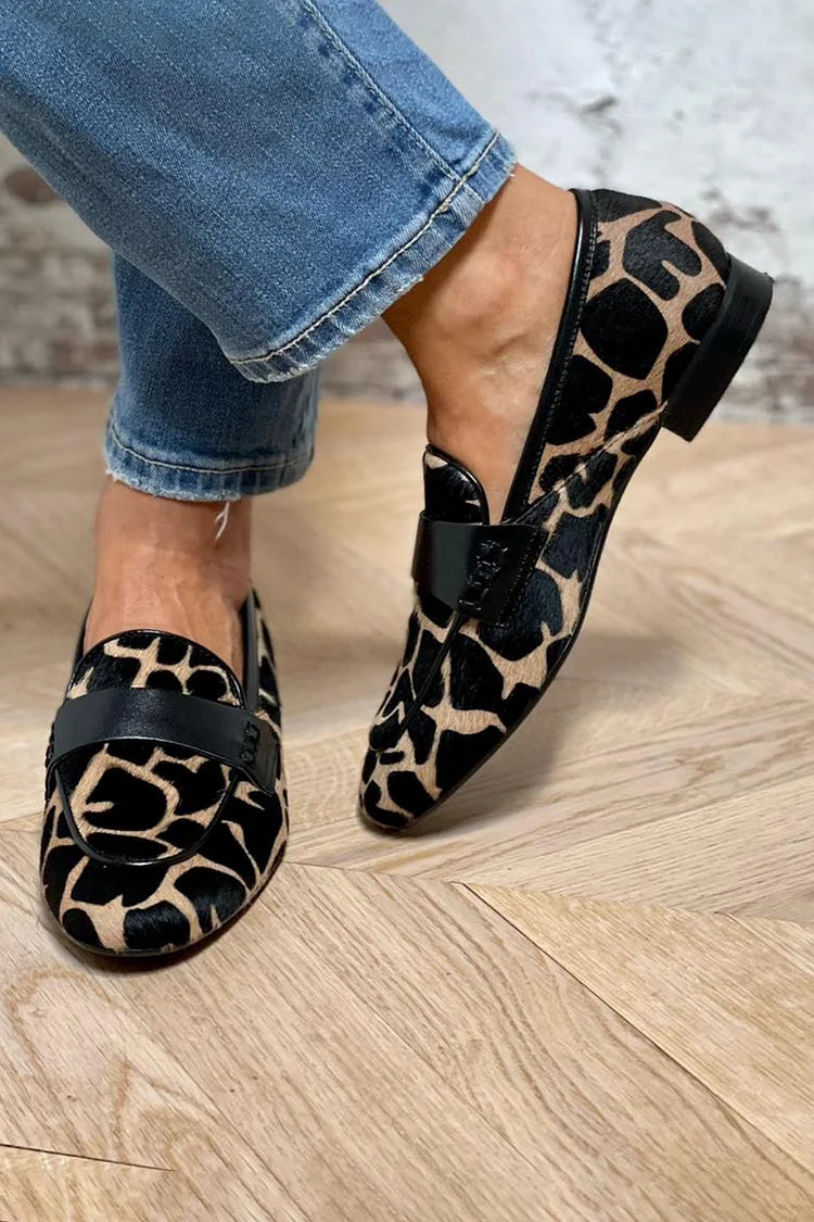 Daphne | Mocasines con estampado animal y detalles elegantes