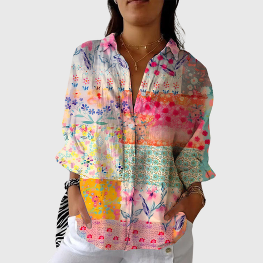 Blusa ligera con estampado colorido