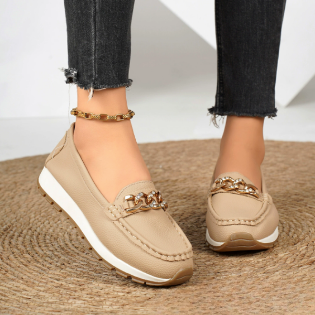 Evelyn – Mocasines con hebilla de diamante