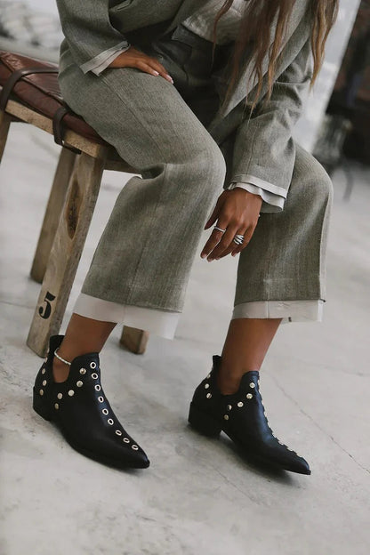 Brenda | Botines de tacón de aguja con tachuelas