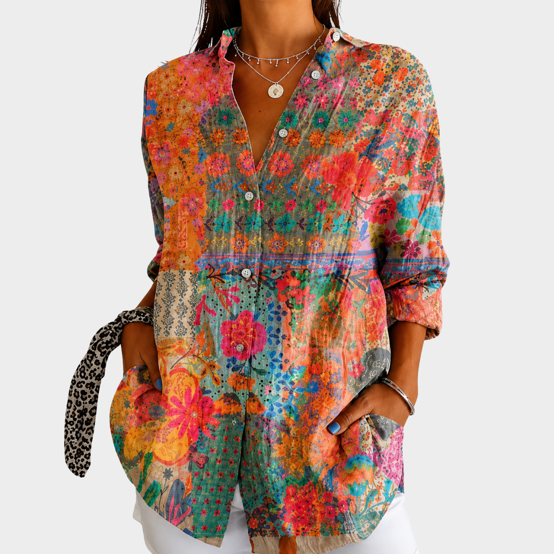 Blusa ligera con estampado colorido