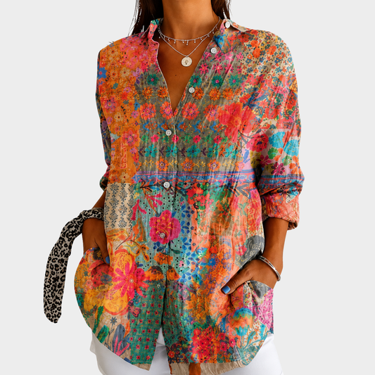 Blusa ligera con estampado colorido