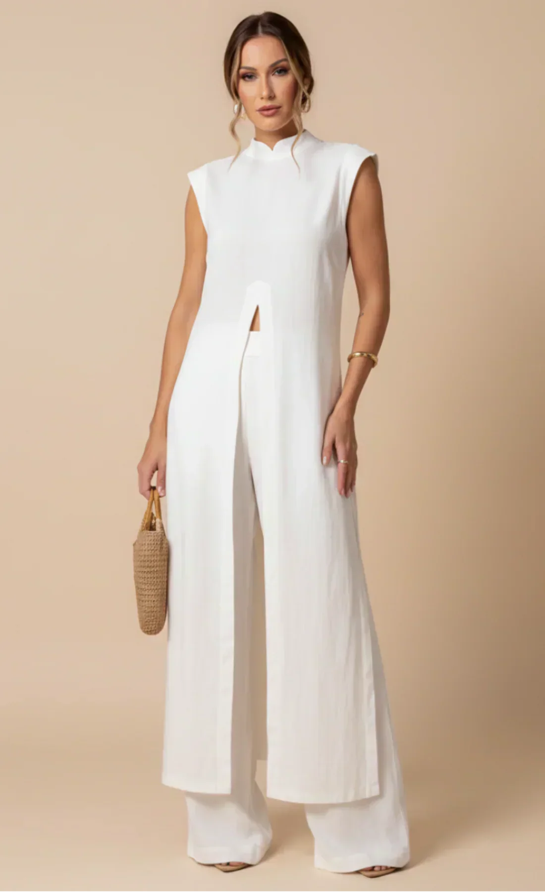 Benigna™ | Conjunto blanco: Túnica con volantes y pantalón