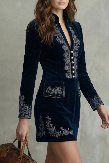 Elarine – Elegante minivestido de terciopelo bordado