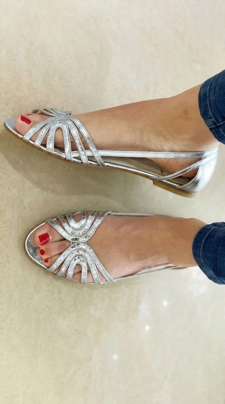 Sandalias Eleonora Verano color oro claro