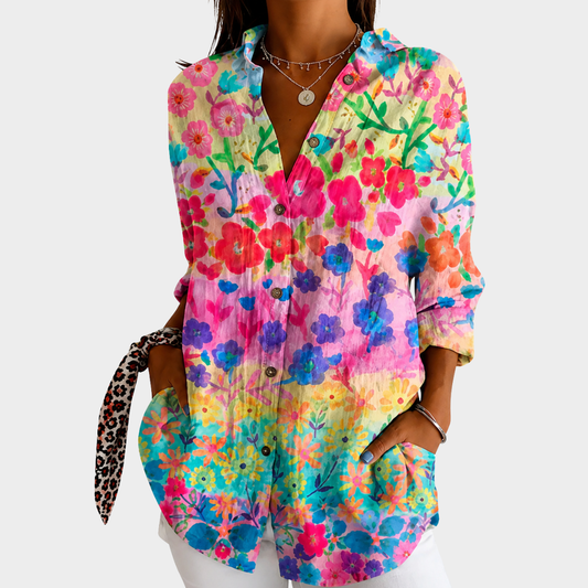 Blusa ligera con estampado colorido