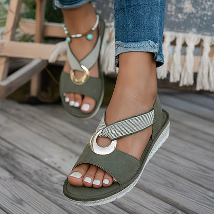 Skylar | Sandalias planas con hebilla metálica