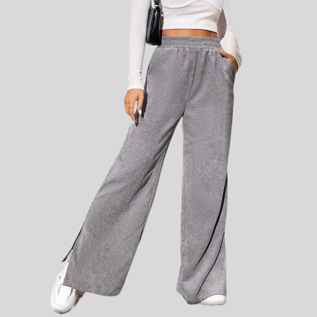 Pantalones fluidos y cómodos