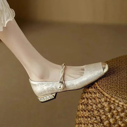 Zapatos Mary Jane clásicos de Mescelle