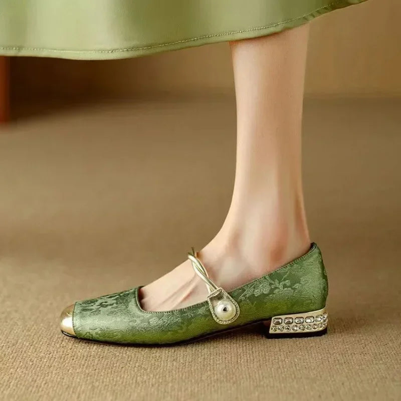 Zapatos Mary Jane clásicos de Mescelle