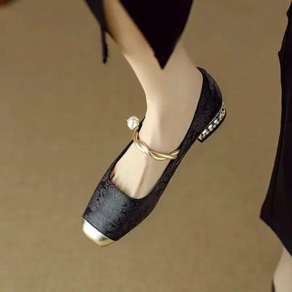 Zapatos Mary Jane clásicos de Mescelle