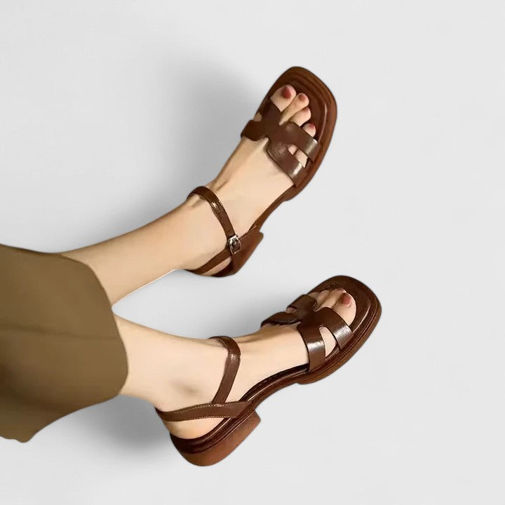 Deliane | Sandalias planas elegantes