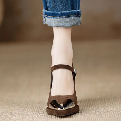Elegantes zapatos de tacón Mora