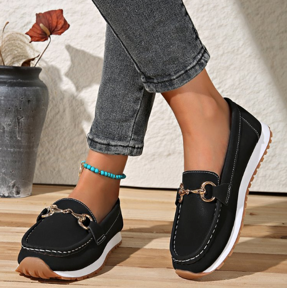 Elodie – Mocasines elegantes con hebilla