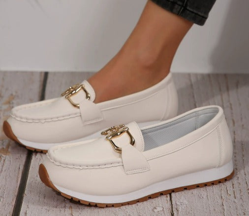 Esme – Mocasines planos con hebilla