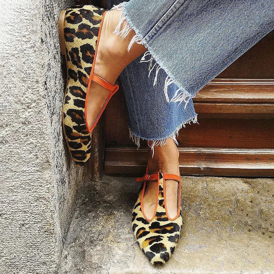 Alina | Bailarinas con tira en T y estampado de leopardo