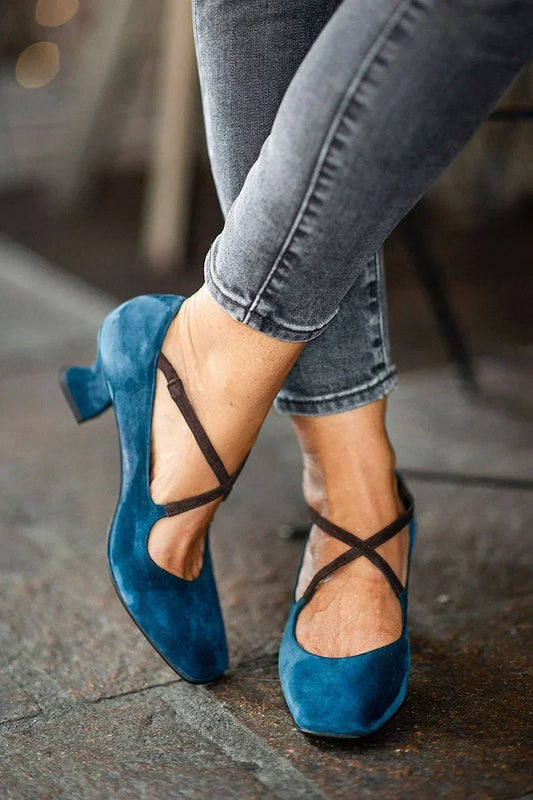 Amber | Elegantes zapatos de tacón medio con tira en el tobillo