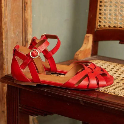 Alma | Elegantes sandalias planas con tiras