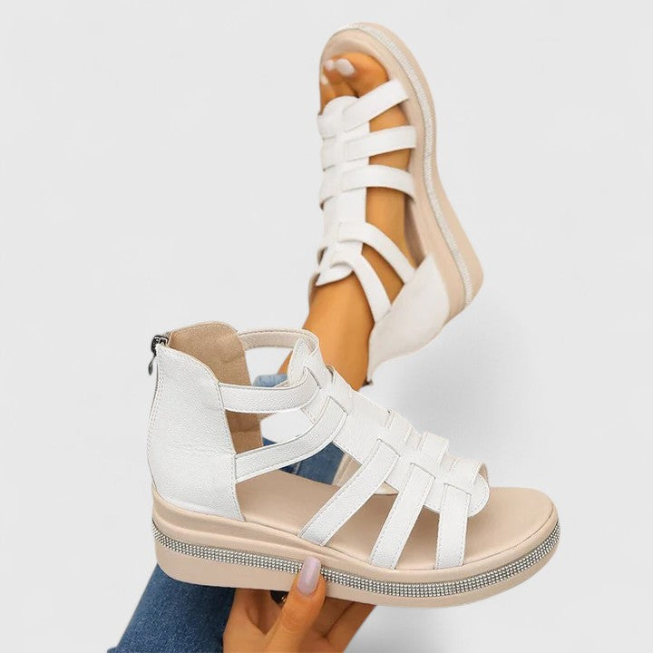 Kendall | Sandalias ortopédicas decoradas con pedrería